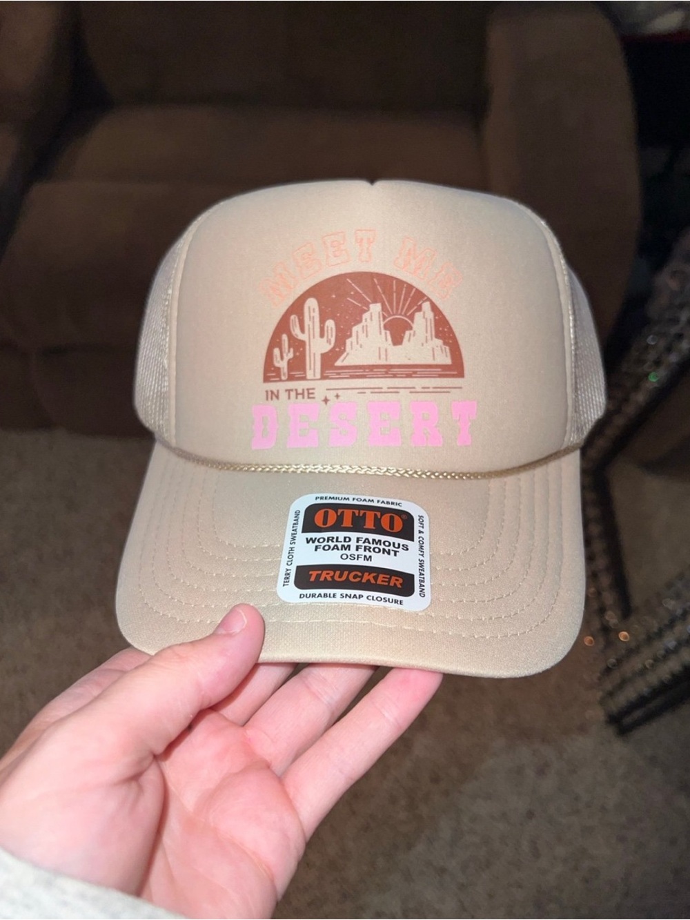 OTTO Trucker Hat "Meet Me in the Desert" - Beige with Pink Graphic.